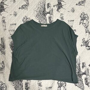 Zenana Outfitters Teal Crop Top